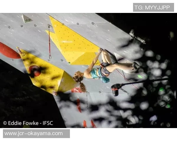 南京攀岩队与武汉攀岩队赛后复盘分析比赛节奏与策略对比